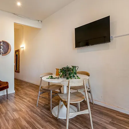 Apartament Clandestino Barcelona