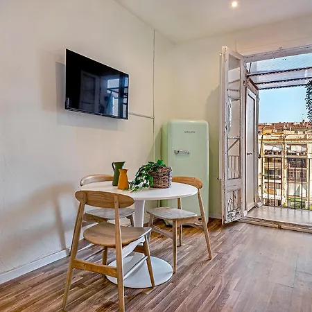 Apartamento Clandestino *