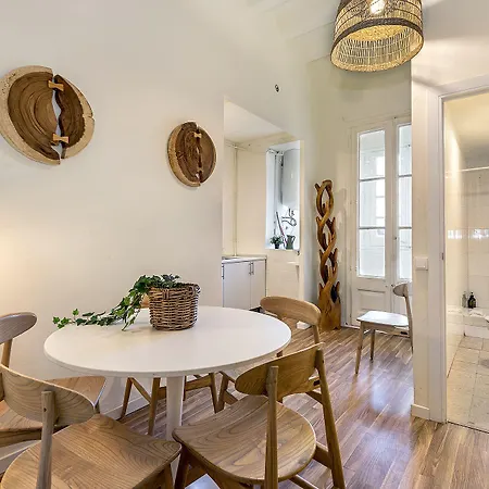 公寓 Arago Suites *